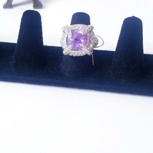 Chunky vintage Amethyst Halo rhinestone  ring - Picture 3 of 6